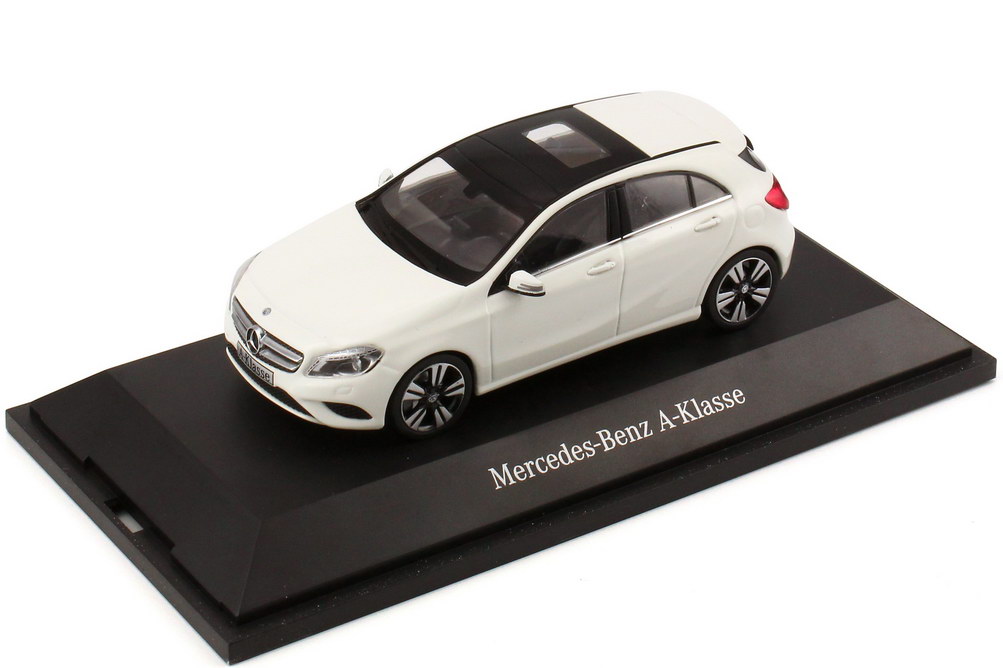 Mercedes-Benz A-Klasse 2012 (W176) zirrus-weiß Werbemodell