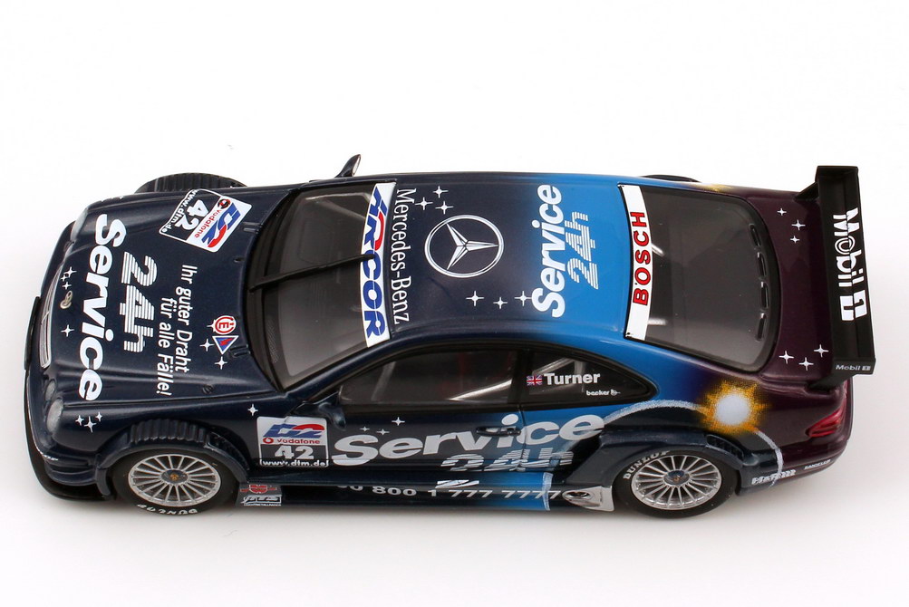 Foto 1:43 Mercedes-Benz CLK (C208) DTM 2001 AMG, 24h Service Nr.49, Darren Turner AUTOart 60140