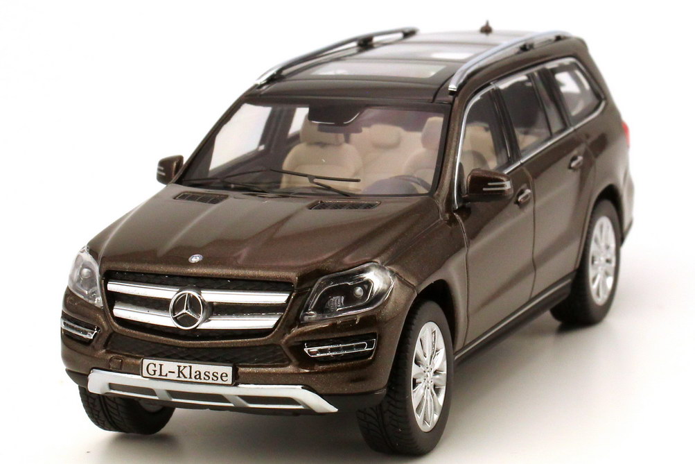 Foto 1:43 Mercedes-Benz GL-Klasse 2012 (X166) citrin-braun-met. Werbemodell Norev B66960096