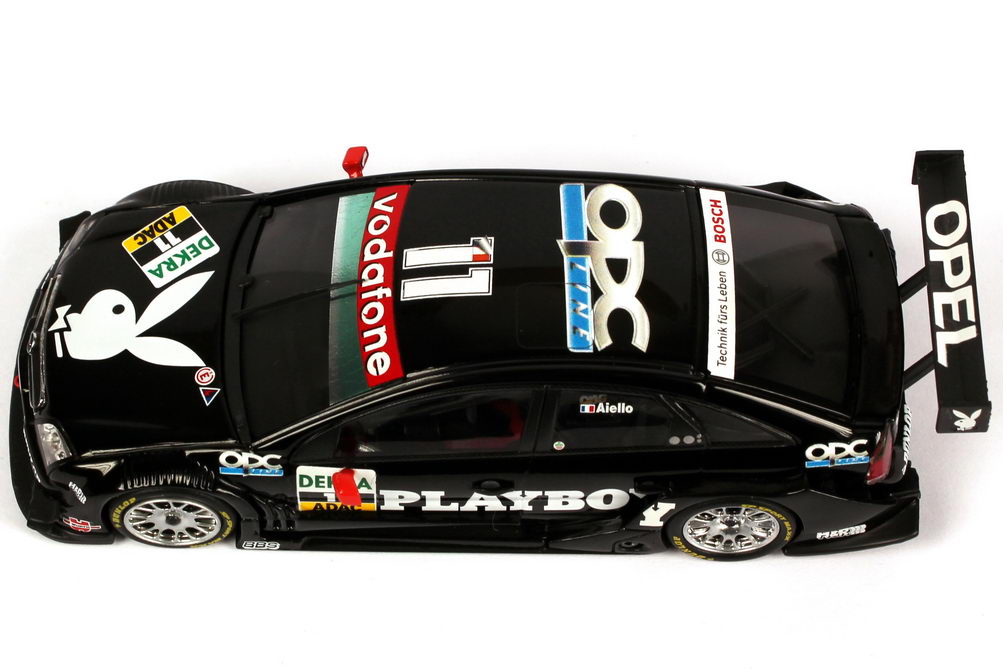 Foto 1:43 Opel Vectra GTS V8 DTM 2005 OPC, Playboy Nr.11, L. Aiello Minichamps 400054611