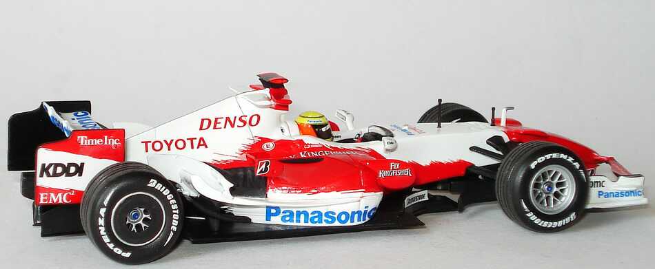 Foto 1:43 Panasonic Toyota Racing TF107 Formel 1 2007 Nr.11, Ralf Schumacher Minichamps 400070011