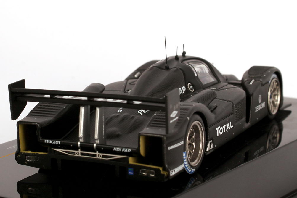 Foto 1:43 Peugeot 908 HDi FAP Test Car Paul Ricard 2007 mattschwarz Ixo LMM102