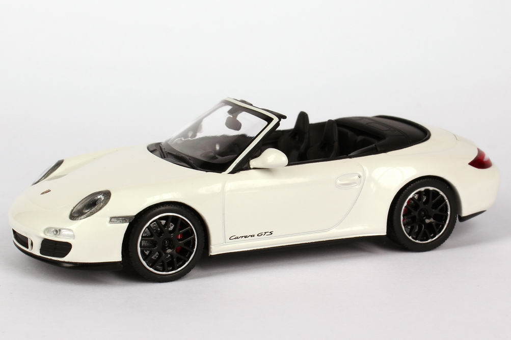Foto 1:43 Porsche 911 Carrera GTS Cabriolet (997, Modell 2011) carrara-weiß Werbemodell Minichamps WAP0200210B