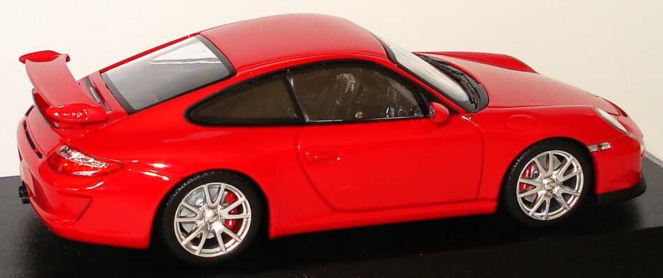 Foto 1:43 Porsche 911 GT3 (997, Modell 2009) indischrot Werbemodell Minichamps WAP02001619