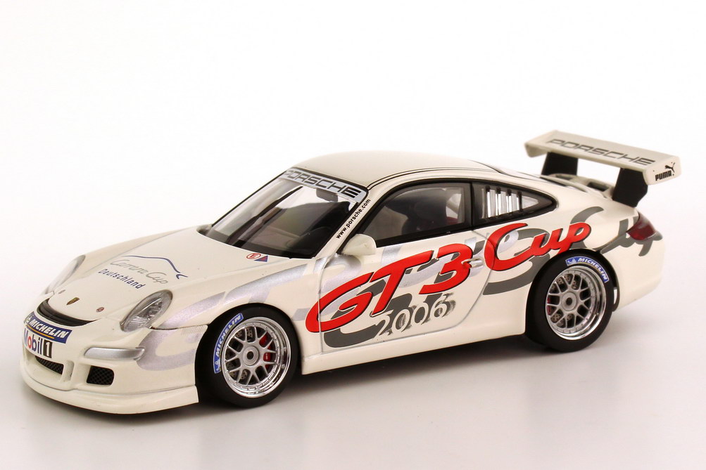 Foto 1:43 Porsche 911 GT3 Cup (997) Carrera Cup 2006 Deutschland, Präsentationsmodell AUTOart 60672