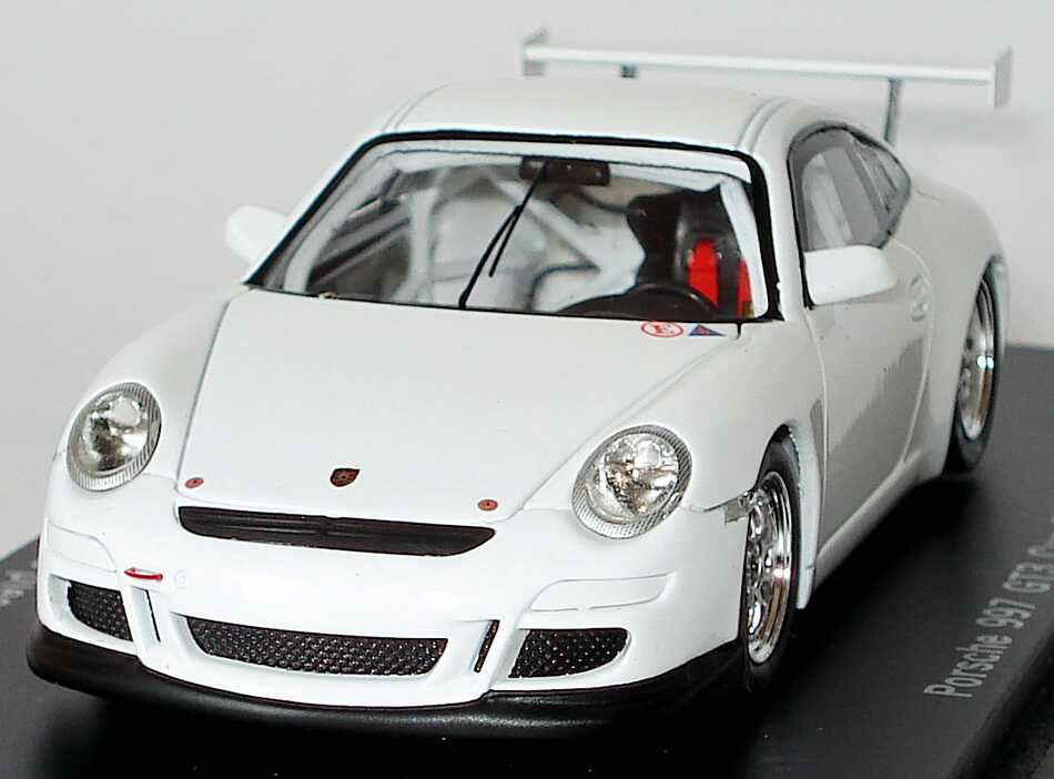 Foto 1:43 Porsche 911 GT3 Cup (997, Modell 2009) Plain Body weiß (Limited Edition, 1 of 200) Spark