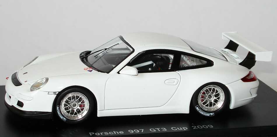 Foto 1:43 Porsche 911 GT3 Cup (997, Modell 2009) Plain Body weiß (Limited Edition, 1 of 200) Spark