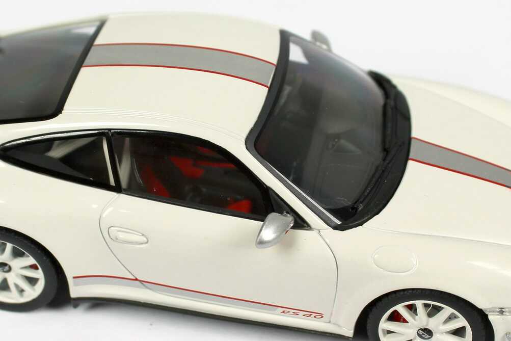 Foto 1:43 Porsche 911 GT3 RS 4.0 (997, Modell 2011) weiß Werbemodell Minichamps WAP0200010C
