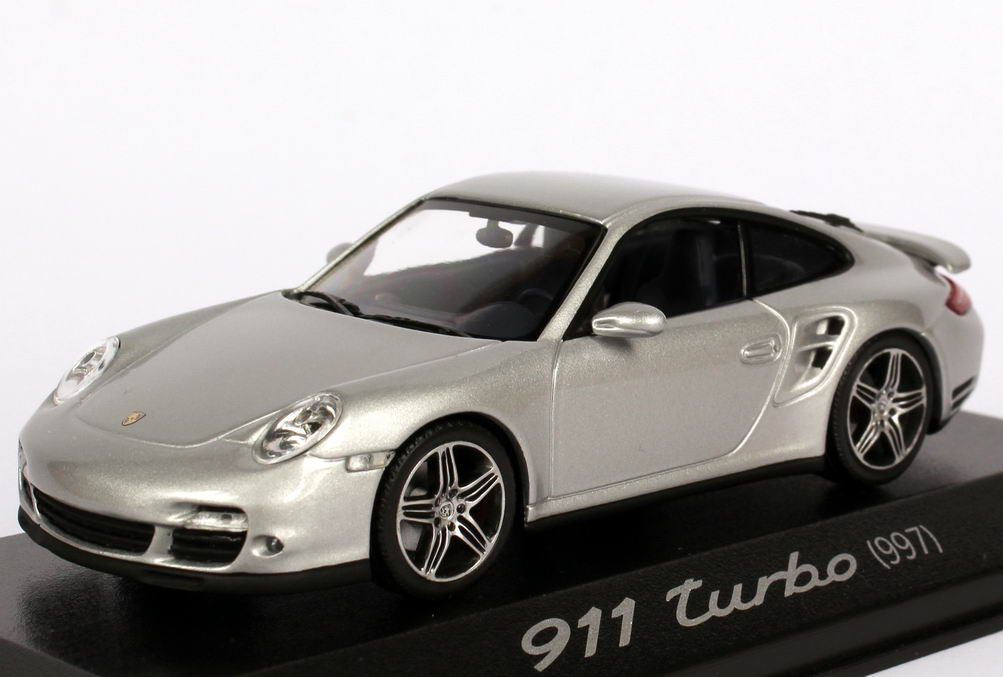Foto 1:43 Porsche 911 turbo (997) silber-met., blaue IA Werbemodell Minichamps WAP02013216