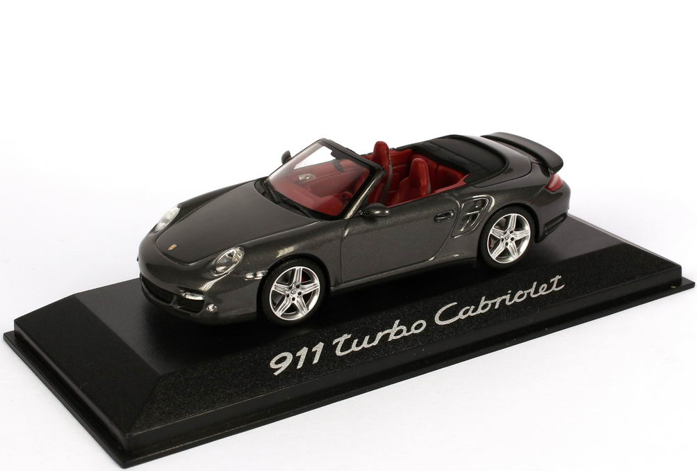 Foto 1:43 Porsche 911 turbo Cabriolet (997) meteor-grau-met. Werbemodell Minichamps WAP02000218
