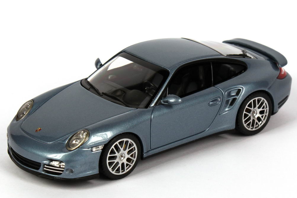 Foto 1:43 Porsche 911 turbo S (997, Modell 2010) eis-blau-met. Werbemodell Minichamps WAP0200120A