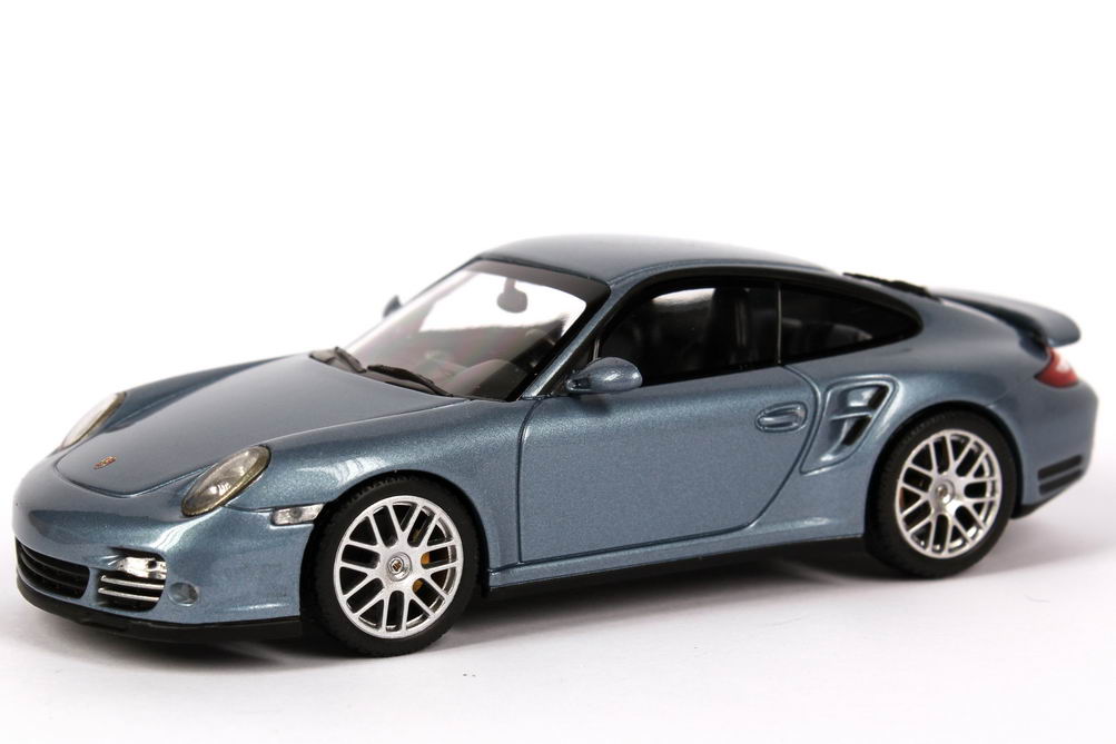 Foto 1:43 Porsche 911 turbo S (997, Modell 2010) eis-blau-met. Werbemodell Minichamps WAP0200120A