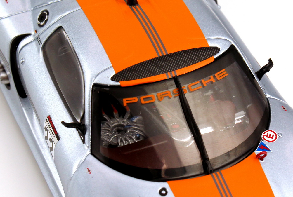 Foto 1:43 Porsche 918 RSR silber/orange Nr.22, Röhrl / Lieb (Detroit Motorshow 2011) Werbemodell Minichamps WAP0201910C