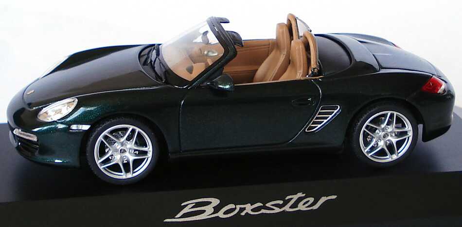 Foto 1:43 Porsche Boxster (987, Modell 2009) racinggreen-met. Werbemodell Schuco WAP02000619
