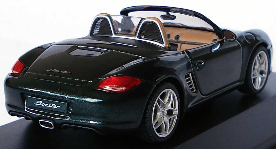 Foto 1:43 Porsche Boxster (987, Modell 2009) racinggreen-met. Werbemodell Schuco WAP02000619