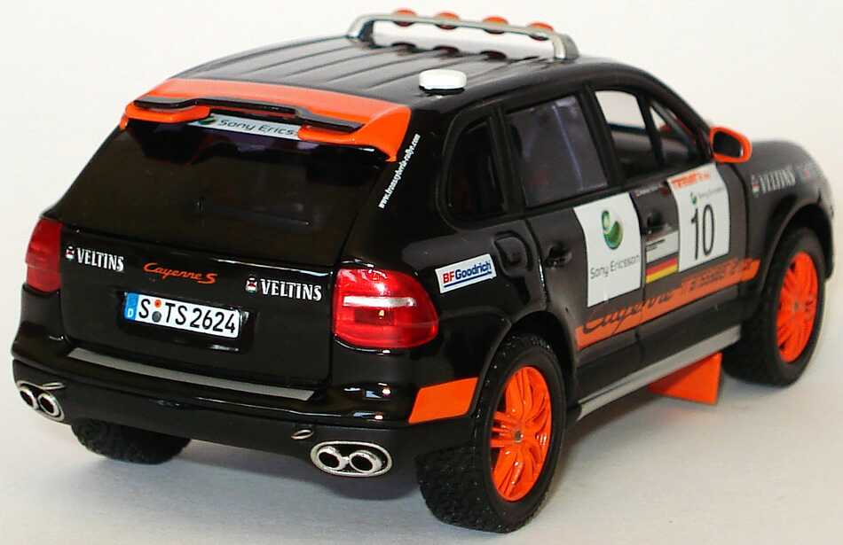 Foto 1:43 Porsche Cayenne S 2007 Transsyberia 2008 Nr.10, Armin Schwarz Werbemodell Minichamps WAP02000918