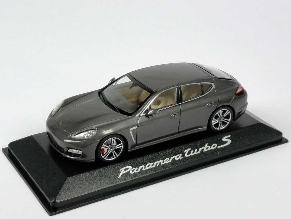 1 43 Porsche Panamera Turbo s Carbongrau Grey Dealer Edition