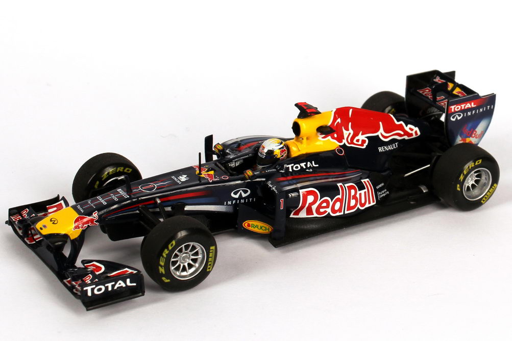 Foto 1:43 Red Bull Racing Renault RB7 Formel 1 2011 Nr.1, Sebastian Vettel Minichamps 410110001
