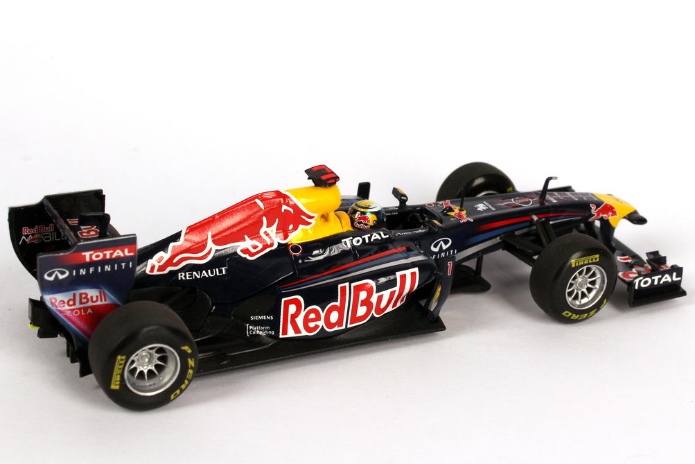 Foto 1:43 Red Bull Racing Renault RB7 Formel 1 2011 Nr.1, Sebastian Vettel Minichamps 410110001