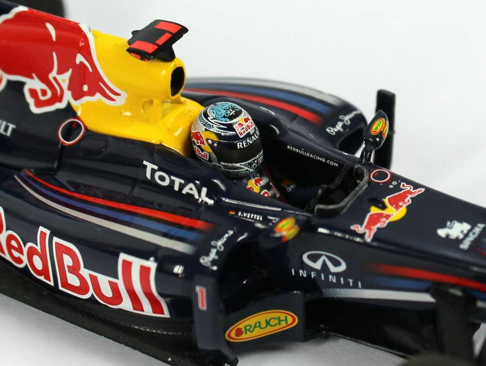 Foto 1:43 Red Bull Racing Renault Showcar Formel 1 2011 Nr.1, Sebastian Vettel Minichamps 410110071