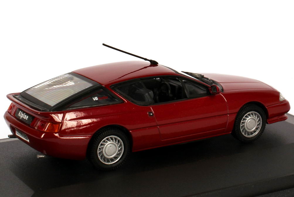 Foto 1:43 Renault Alpine GTA V6 Turbo Edition Mille Milles rot-met. Universal Hobbies 1681