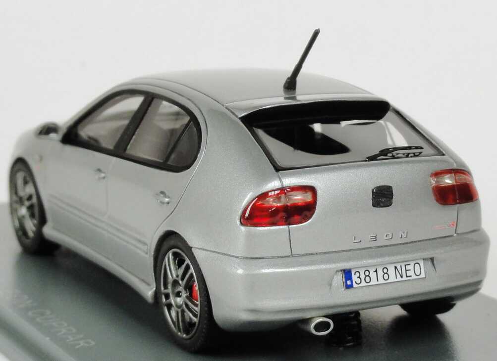 Diecast model cars Seat Leon Cupra 1/43 Neo Cupra MK I R grey 1997 