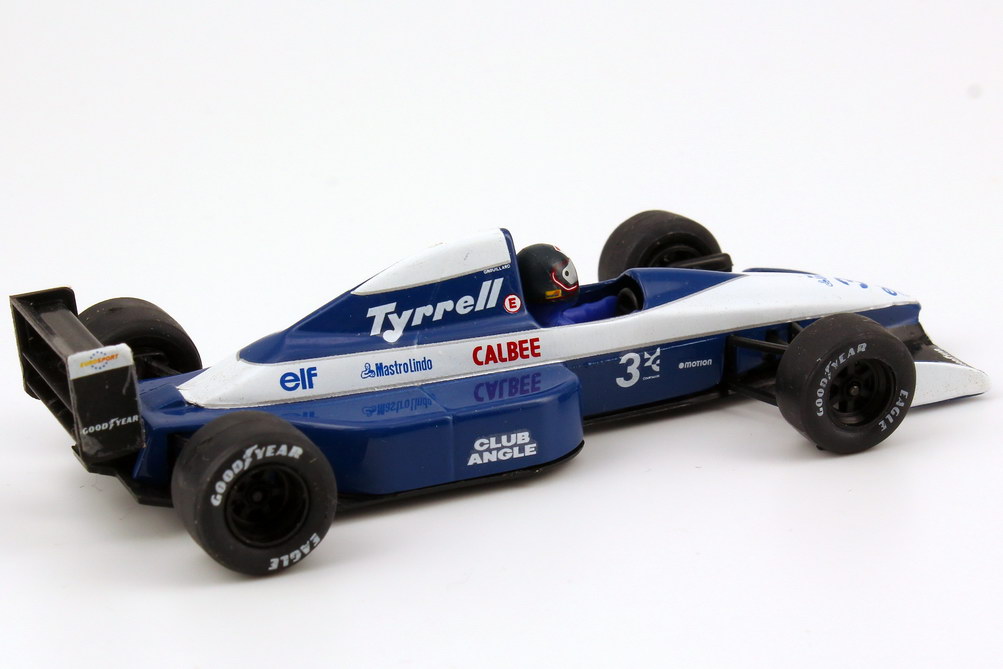 Foto 1:43 Tyrrell 020B Formel 1 1992 Nr.3, Olivier Grouillard Onyx 141