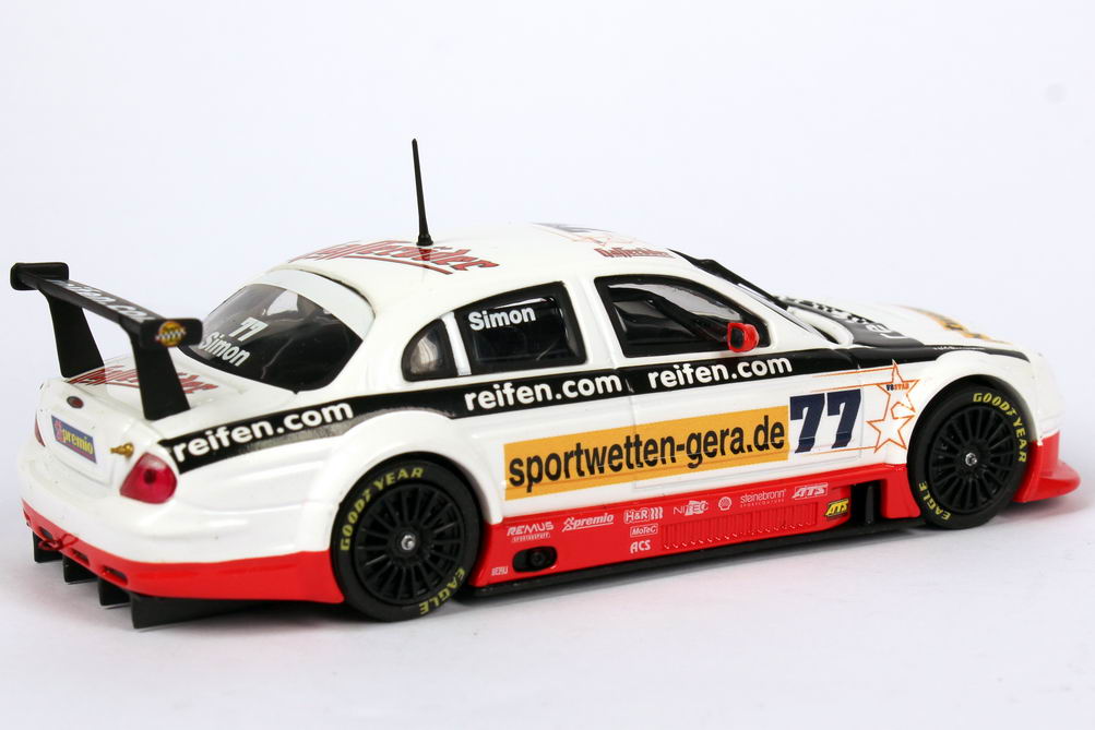 Foto 1:43 V8 Star 2002 Jaguar S-Type J.A.G. Racing, reifen.com Nr.77, Simon Schuco