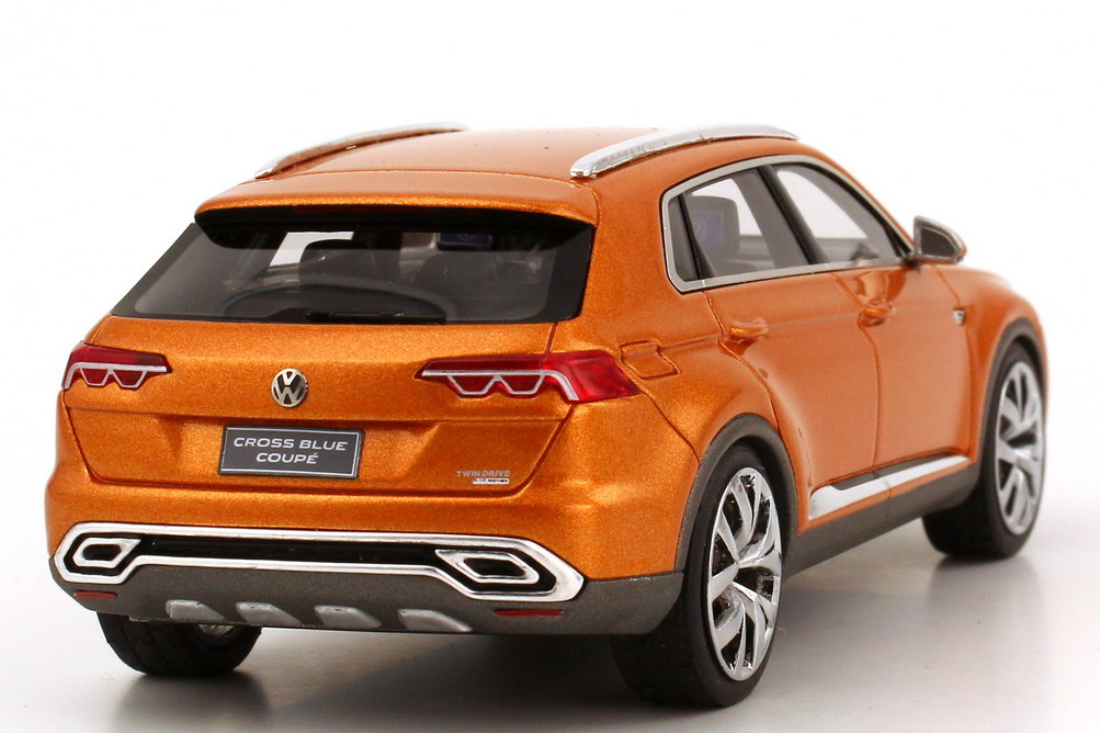Foto 1:43 VW CrossBlue Coupé Concept-Car (Shanghai Motor Show 2013) gold-orange-met. Werbemodell Looksmart 000099300AE578