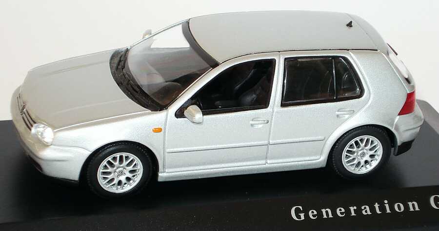 Foto 1:43 VW Golf IV GTI 4türig silber-met. Generation Golf Werbemodell Minichamps 821921107