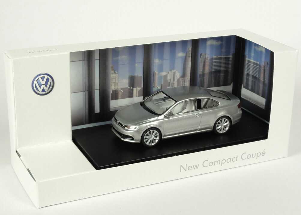 Foto 1:43 VW New Compact Coupé NCC silber-met. NAIAS Detroit 2010 Werbemodell Looksmart 000099300AA001