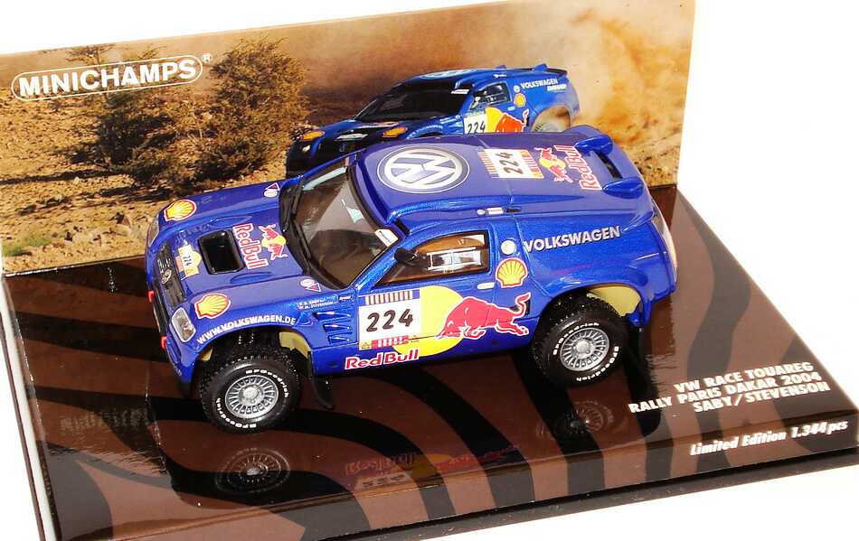 Foto 1:43 VW Race Touareg 2004 Rallye Paris Dakar VW, Red Bull Nr.224, Saby/Stevenson Minichamps 436045324