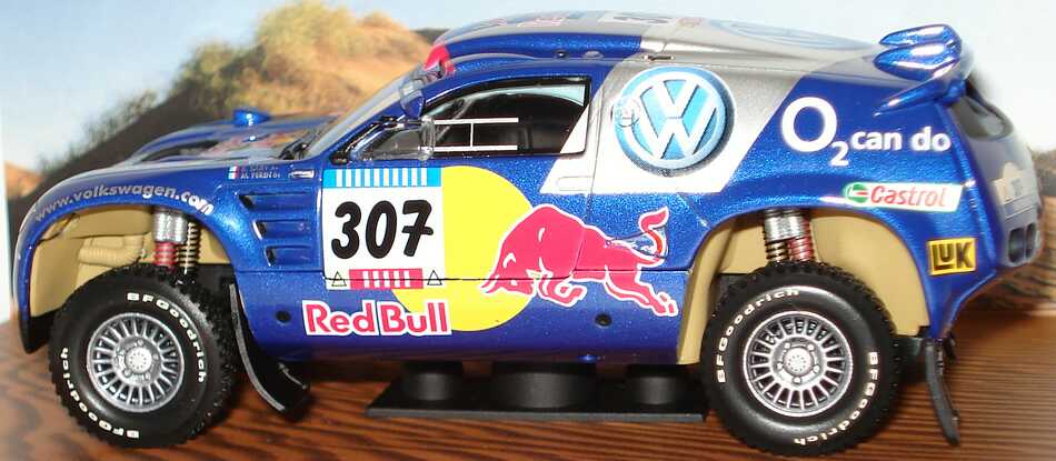 Foto 1:43 VW Race Touareg 2005 Rallye Dakar VW, Red Bull Nr.307, Saby/Perin Werbemodell Minichamps 7L0099400PD307