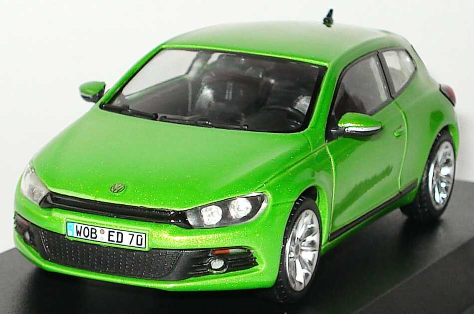 Foto 1:43 VW Scirocco III 2.0 TSI viperngrün-met. Werbemodell Norev 1K809930098B