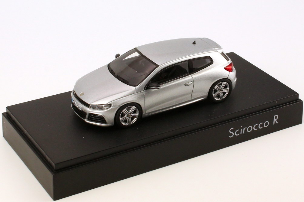 Foto 1:43 VW Scirocco III R reflex-silber-met. Werbemodell Provence Moulage 1K8099300CA7W