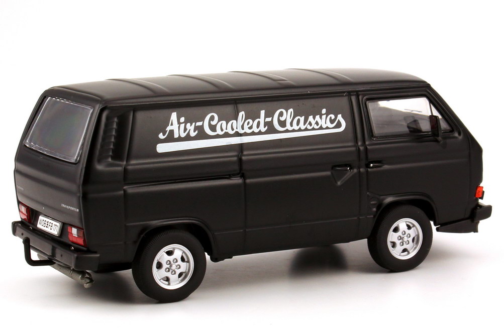 Foto 1:43 VW T3 Kasten Air-Cooled-Classics  mit Transportanhänger und VW Käfer Cabrio rot Premium ClassiXXs 11408