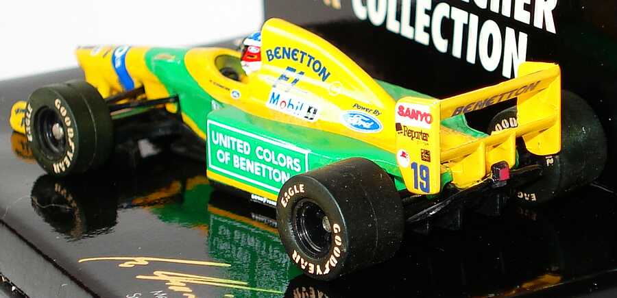 Foto 1:64 Benetton Ford B 192 Nr.19, Michael Schumacher (mein 1. Formel 1 Sieg) Paul´s Model Art MSC641100