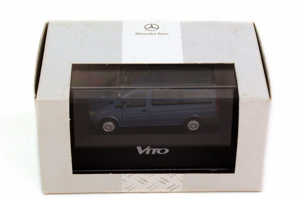 MERCEDES VITO W639 Gris Lugano MERCEDES 1:43 de reference B6 787 1201