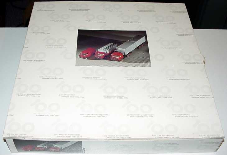 Foto 1:87 100 Jahre Automobil Daimler Benz 1886-1986 (207D Kasten, 1017 (K) 2a PP-LKW, 2228 40CoSzg 3/2) Wiking 6840641200