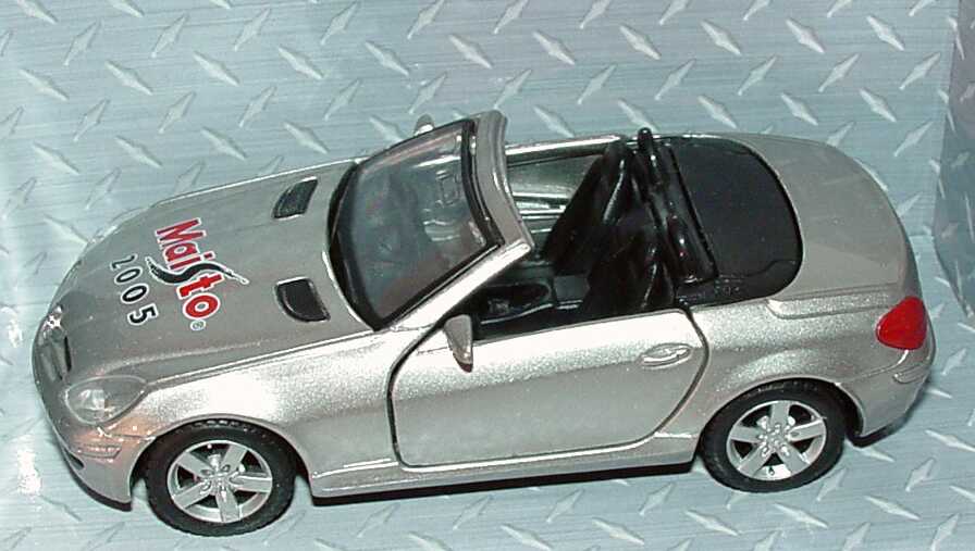 Foto 4 Pullback Mercedes-Benz SLK (R171) silber-met. Maisto 2005 (Messemodell) Maisto