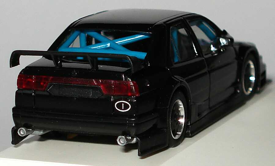 Foto 1:87 Alfa Romeo 155 V6 TI DTM schwarz mit Borbet-Felgen DTM-Alfa: Technik vom Feinsten, Cars & Trucks herpa