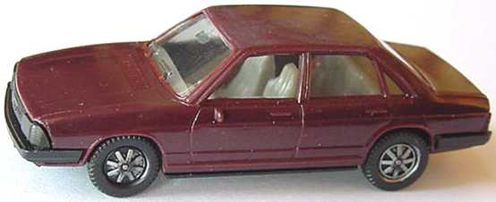 Foto 1:87 Audi 100 GL 5E dunkelviolett (Boden schwarz) herpa 2004