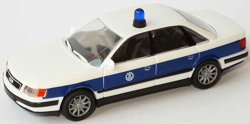 Foto 1:87 Audi 100 (C4) THW, 10-Speichen-Felgen Rietze