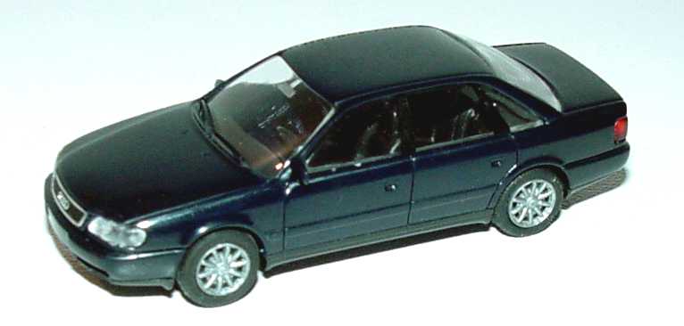 Foto 1:87 Audi 100 (C4) dunkelblau (mit Speichenfelgen) Rietze 10420