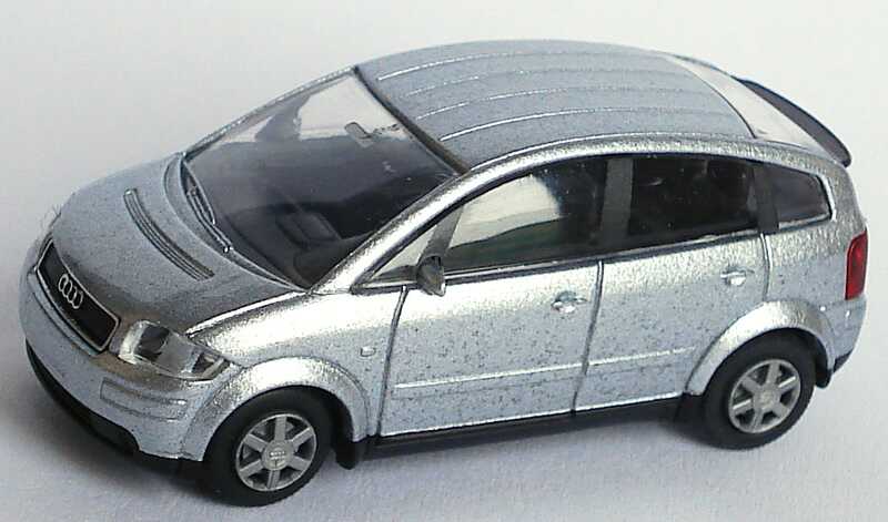 Foto 1:87 Audi A2 silbermet., Spiegel fest Rietze 21000