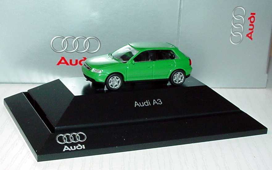 Foto 1:87 Audi A3 4türig kaktusgrün Werbemodell Rietze