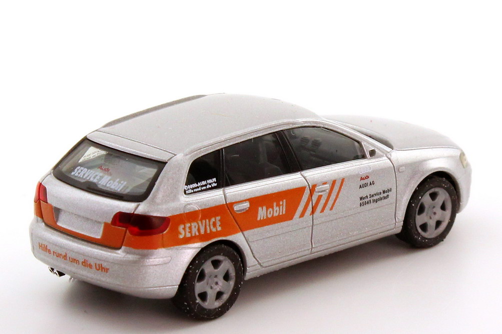 Foto 1:87 Audi A3 Sportback Audi Werk Service Mobil, Ingolstadt herpa 046596