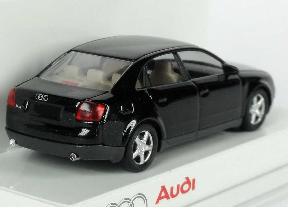 Foto 1:87 Audi A4 3.0 quattro (B6) ebonyschwarz-met. (kleine Verpackung)Werbemodell Busch 5010004142