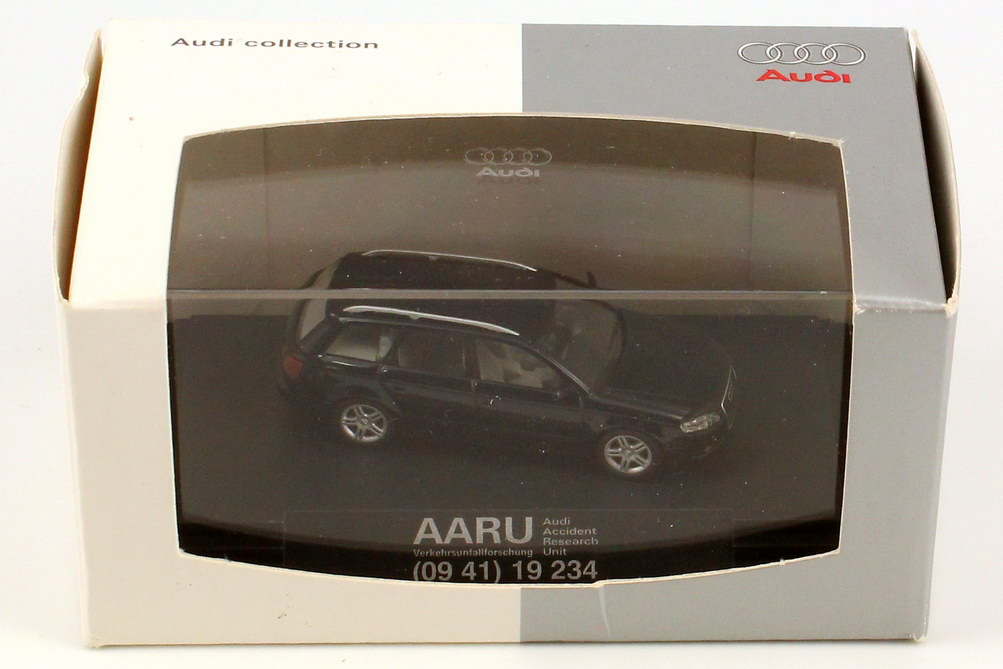 Foto 1:87 Audi A4 Avant (Facelift 2004) moroblau-met. AARU Unfallforschung Werbemodell Busch