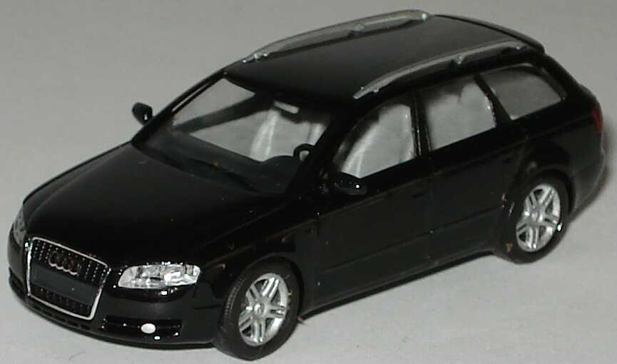 Foto 1:87 Audi A4 Avant (Facelift 2004) phantomschwarz-met. Busch 501.04.042.42